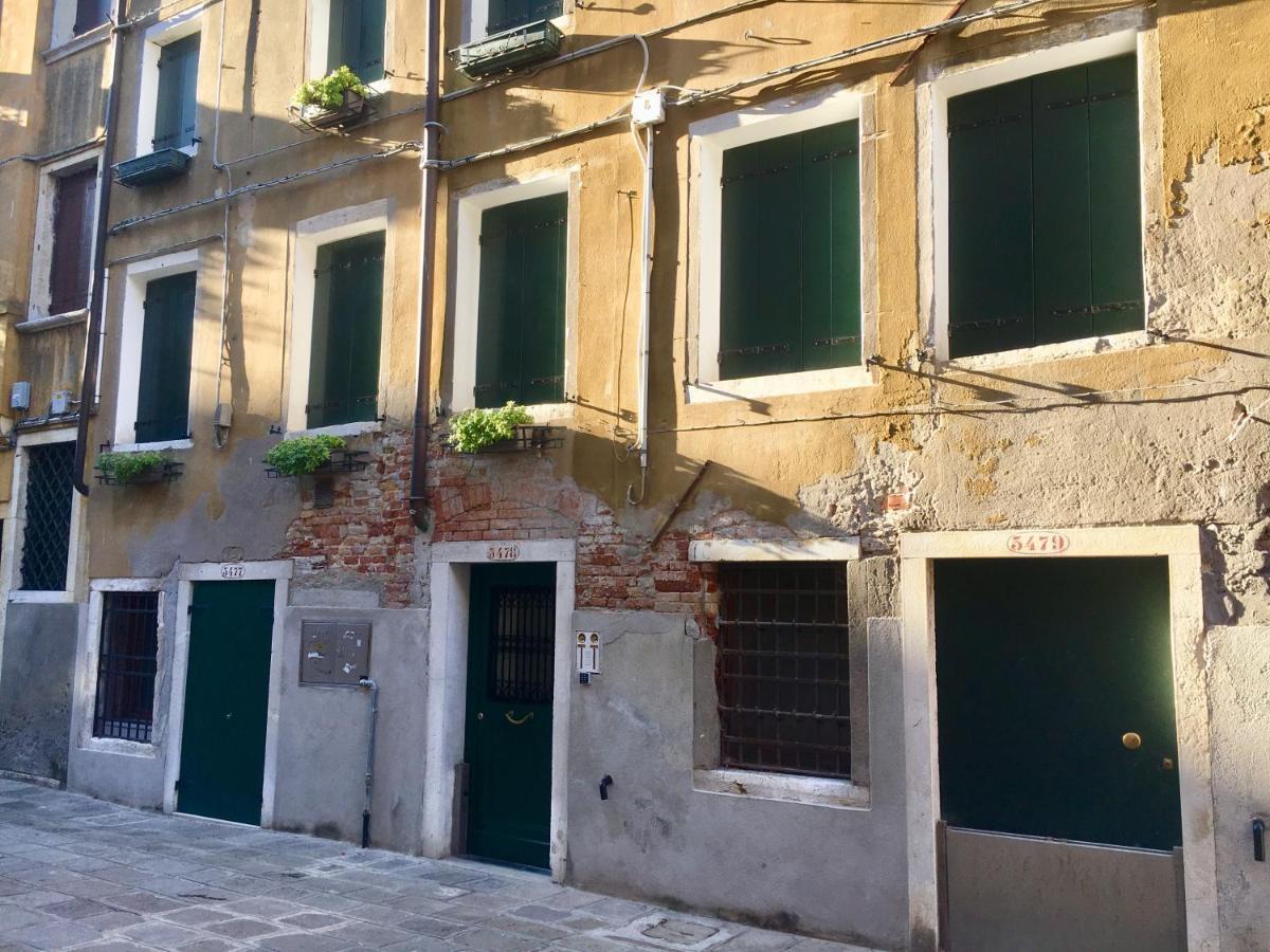 Venice Mirrors Ngoại thất bức ảnh